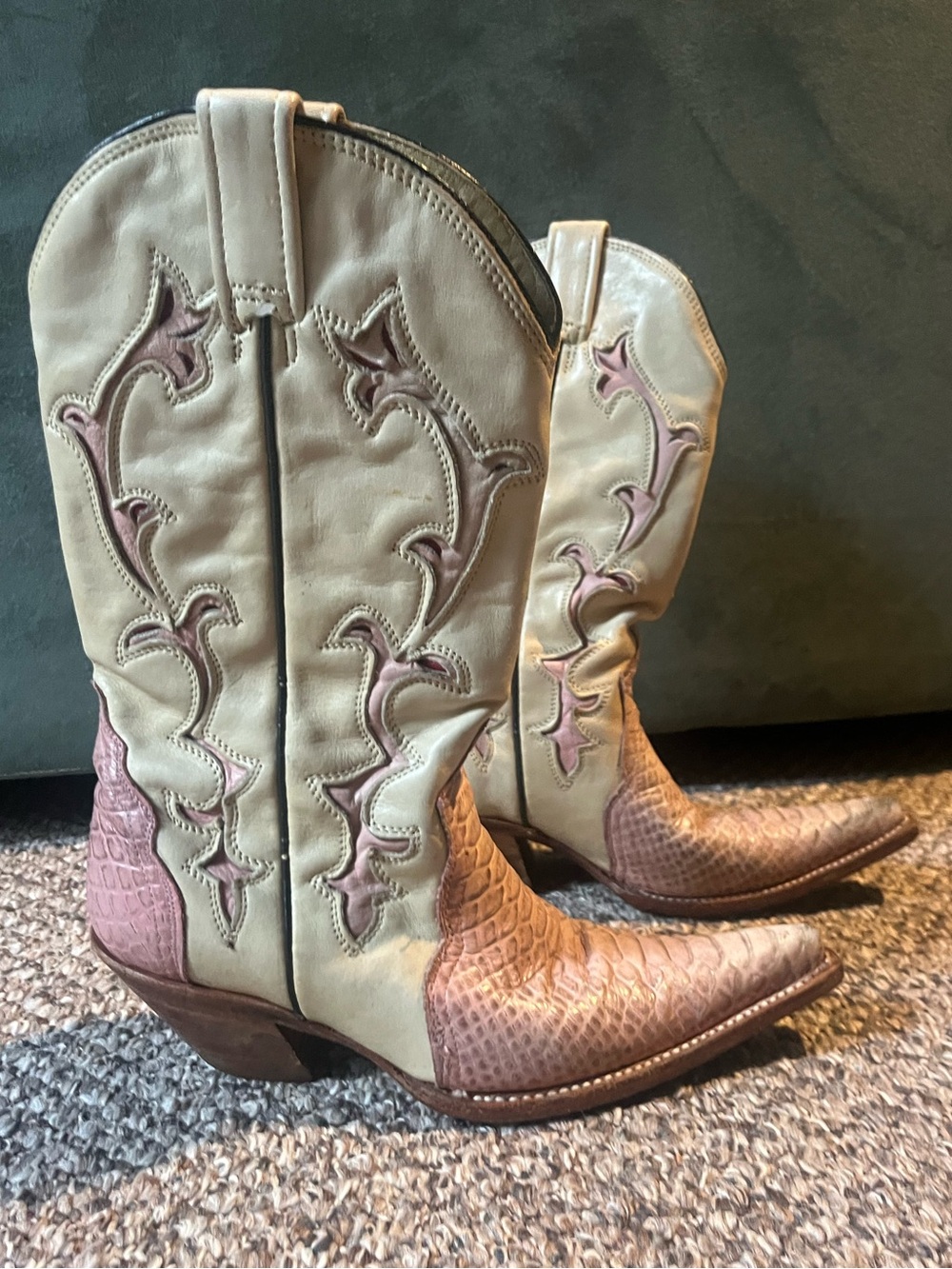 Mezcalero Two-Tone Taupe and Dusty Pink Western Heeled Boots